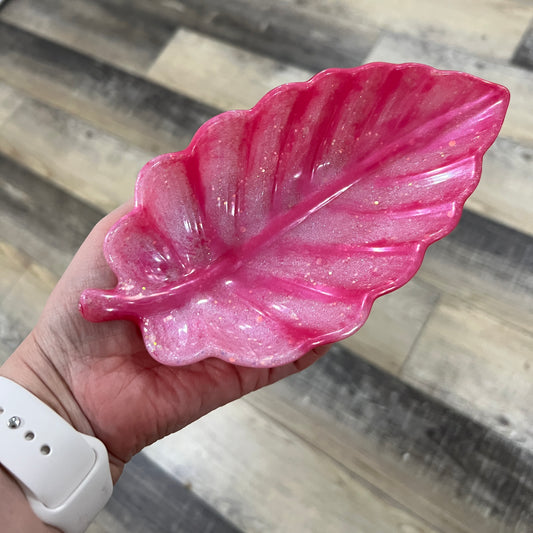 Pink Leaf Resin Trinket Dish – Handmade Decorative Leaf Tray